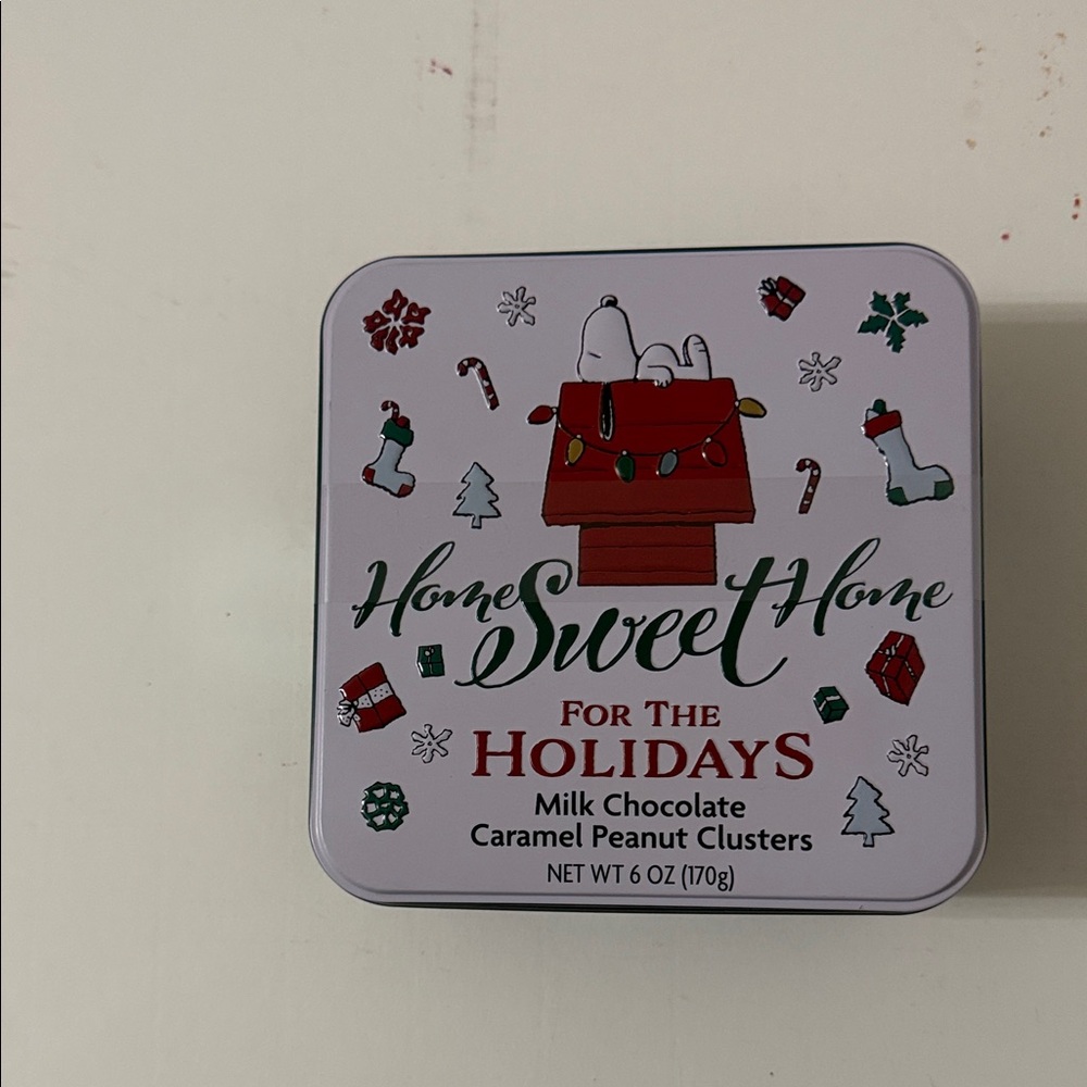 Festive Snoopy Holiday Tin - Milk Chocolate Caramel Peanut Clusters